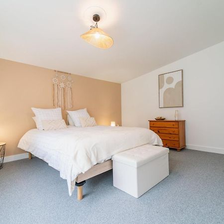 Ferienwohnung Le Gue Sourdeau: 150M² 5 Min From Futuroscope Chasseneuil-du-Poitou Exterior foto