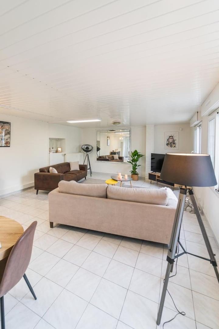 Ferienwohnung Le Gue Sourdeau: 150M² 5 Min From Futuroscope Chasseneuil-du-Poitou Exterior foto