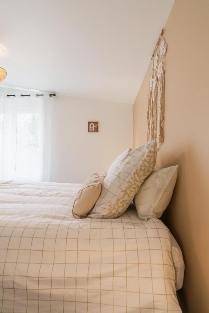 Ferienwohnung Le Gue Sourdeau: 150M² 5 Min From Futuroscope Chasseneuil-du-Poitou Exterior foto